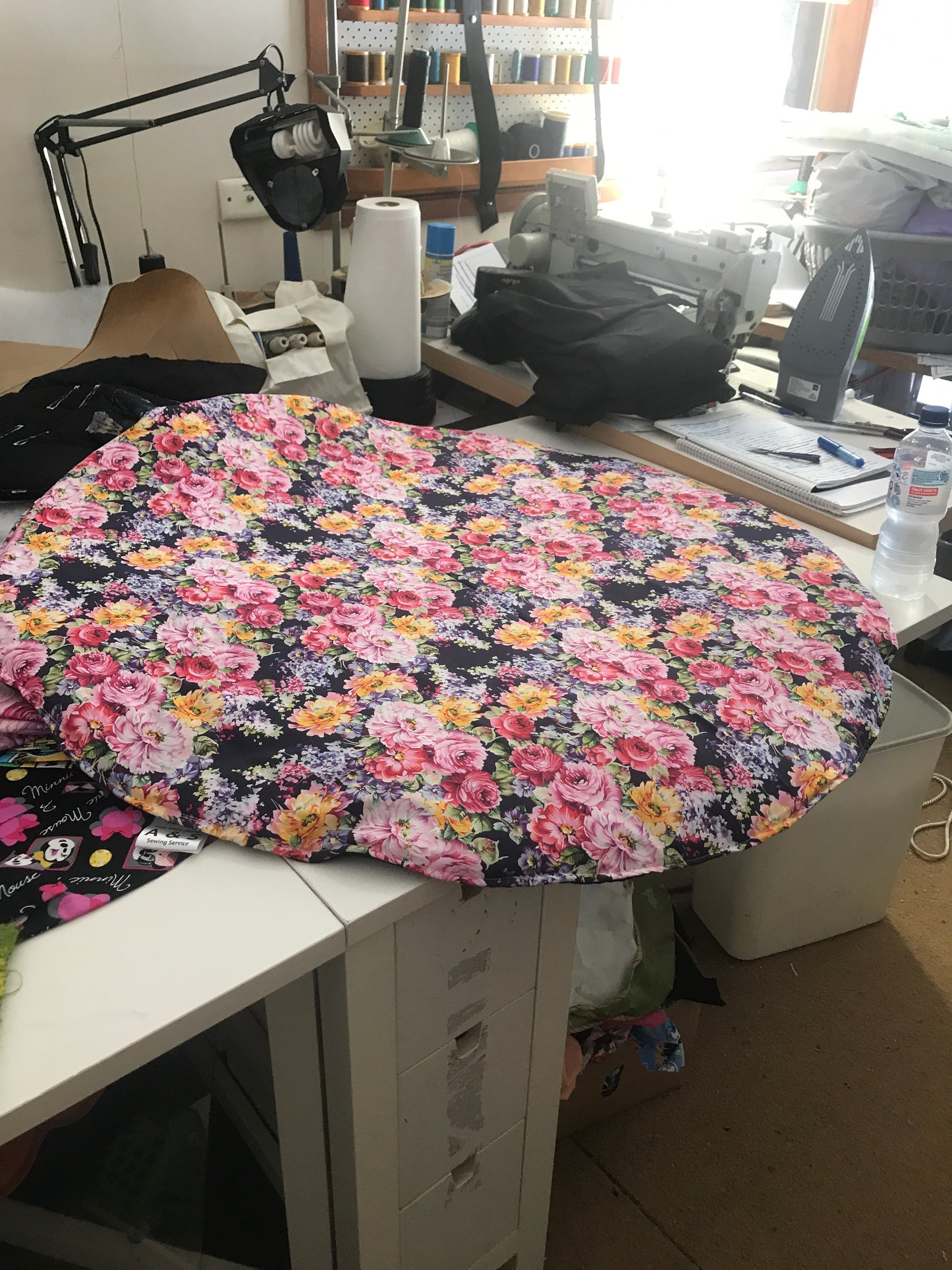 Play mat with newborn head pillow
