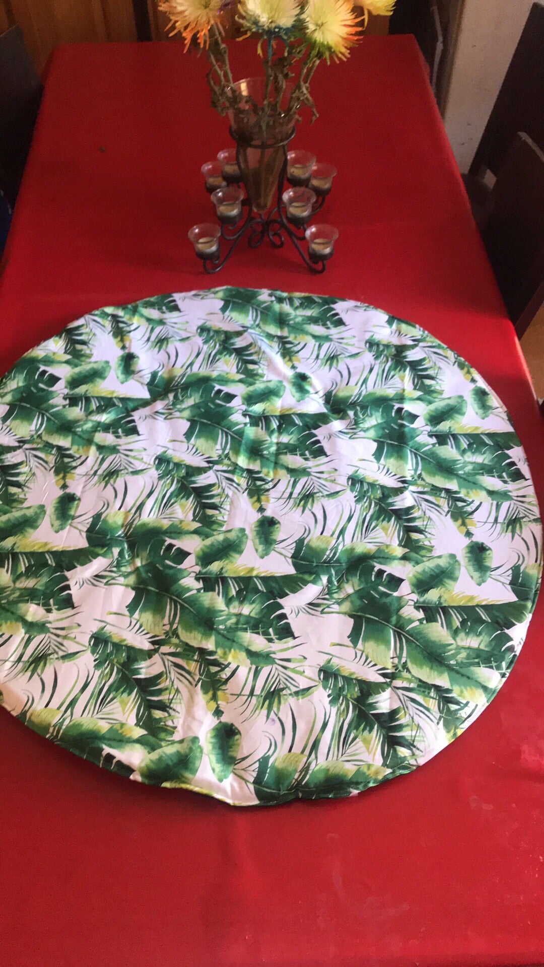 Play mat with newborn head pillow