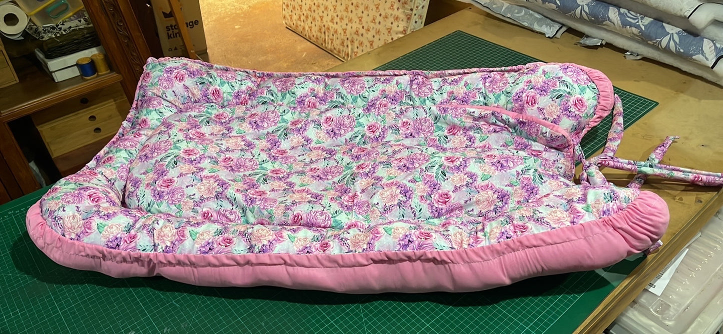 Baby travel bed or nest