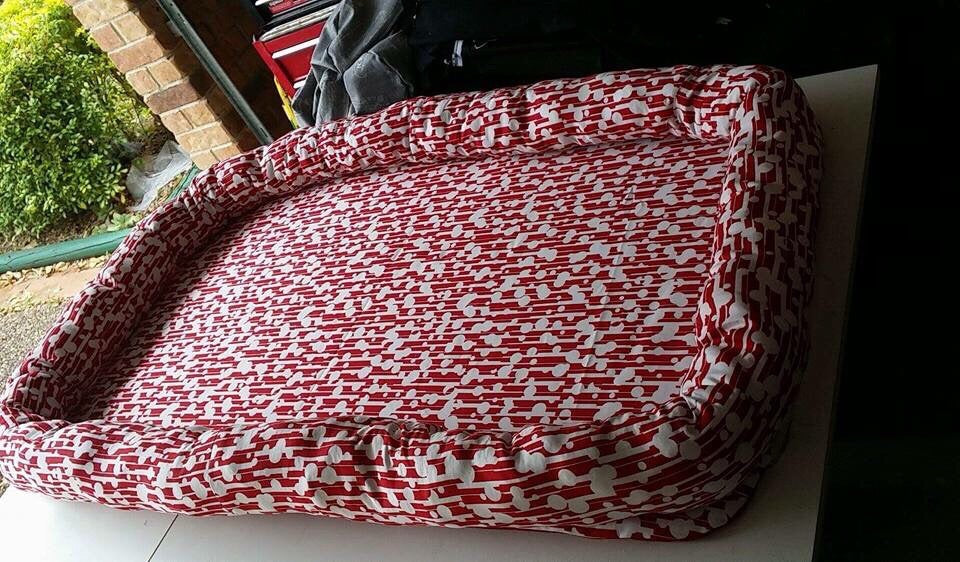 Baby travel bed or nest