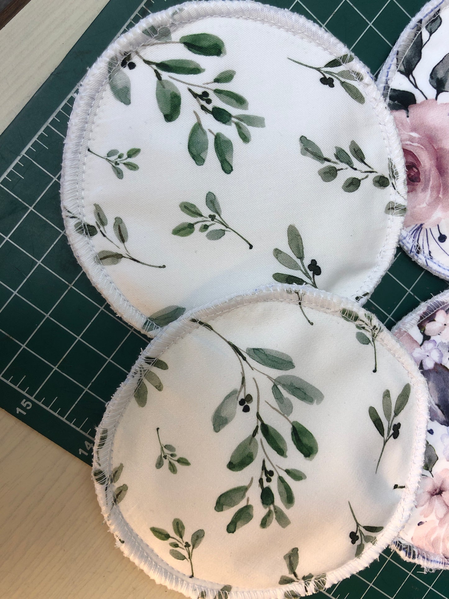 Breast pads or makeup pads, and bag10 in bag